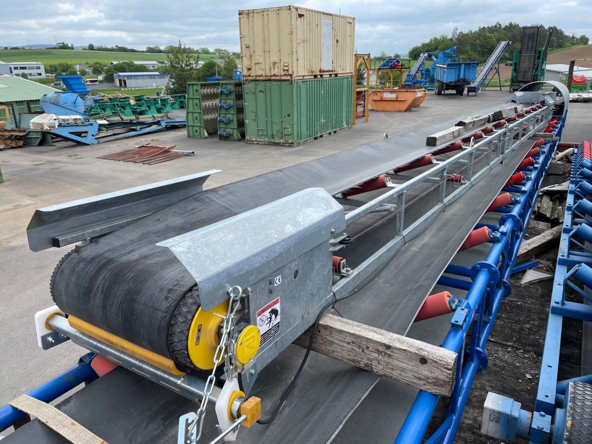 Forderband-500-mm-10m-verzinkt-2