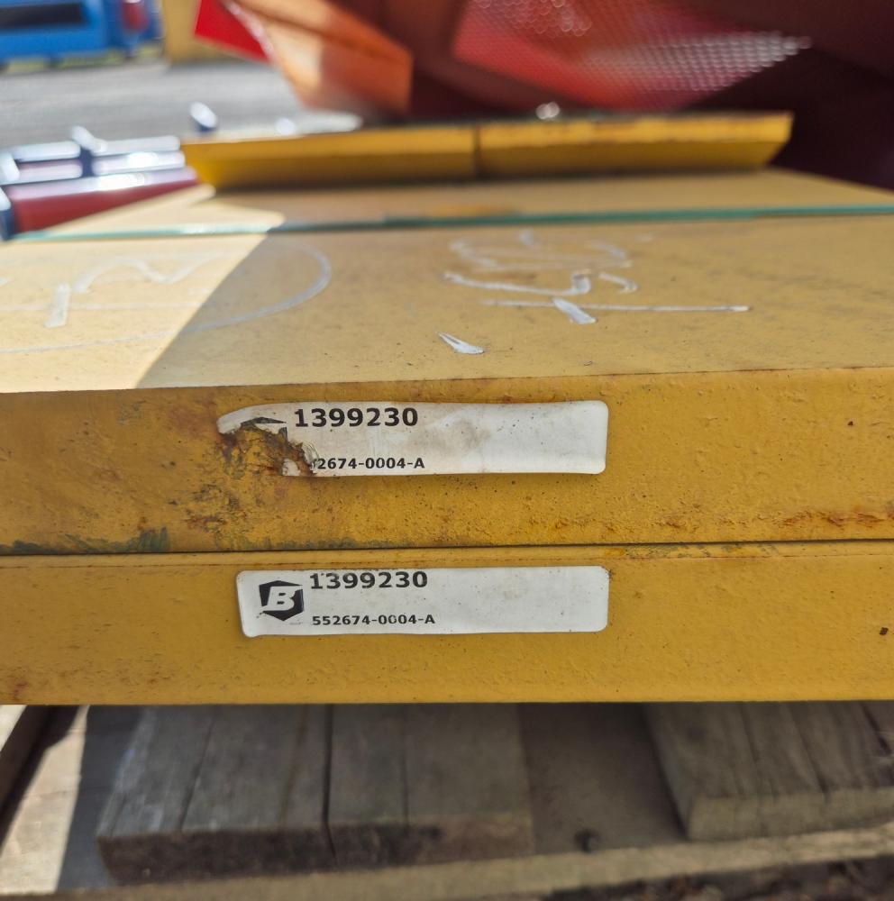 CAT950Unterschneidmesser003